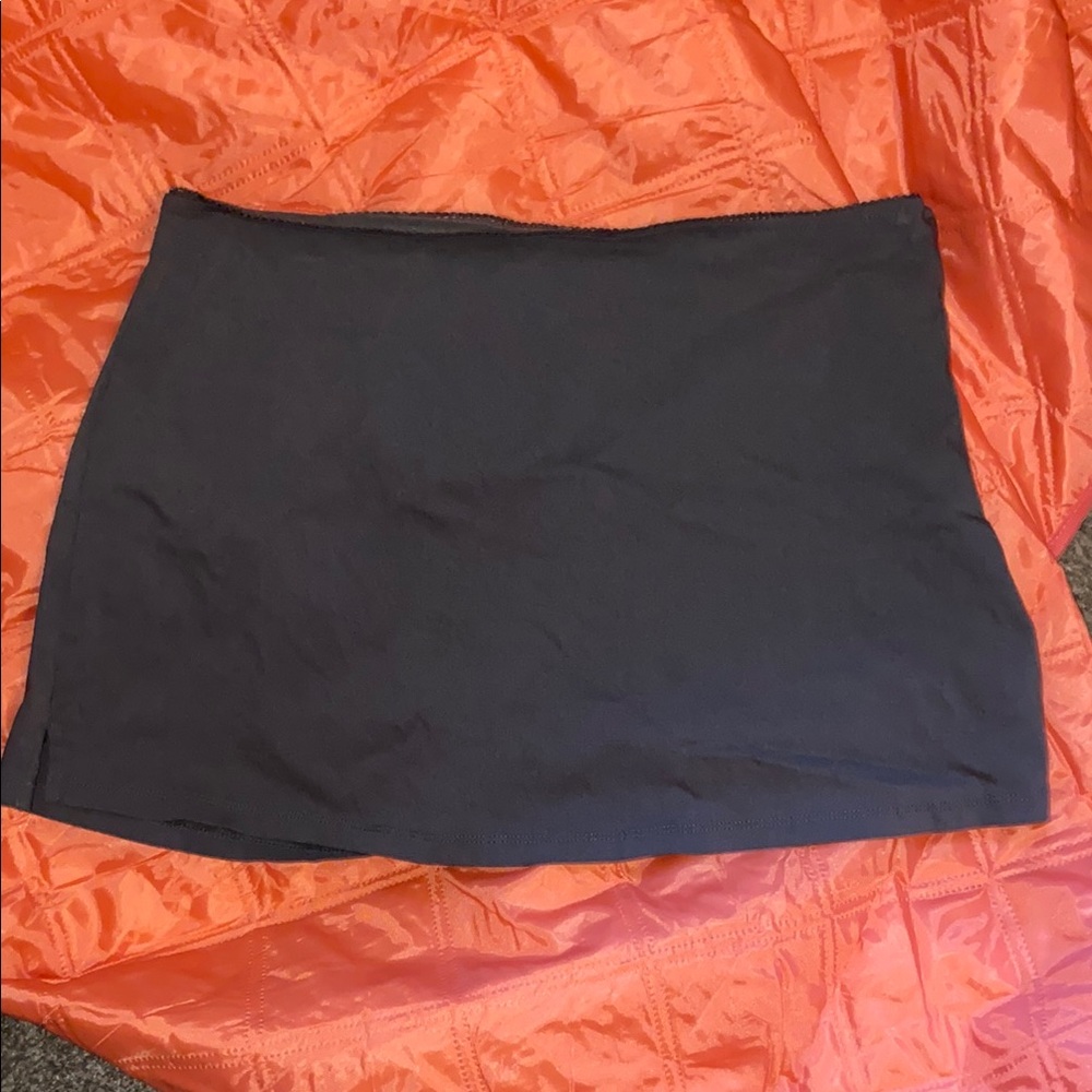 Gray Mini Skirt. Never worn. It’s really cute and flattering just not my color